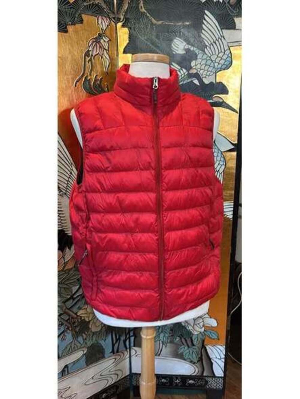 Hawke & Co Red Puffer Vest, women’s large